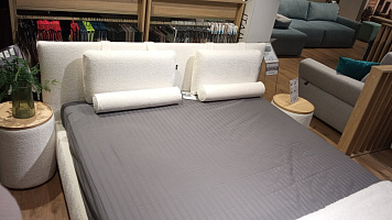 Photo №1 - Jacqueline 160x200 bed with a niche for misery