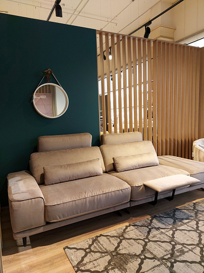 Photo - Madeira straight sofa with an advertiser