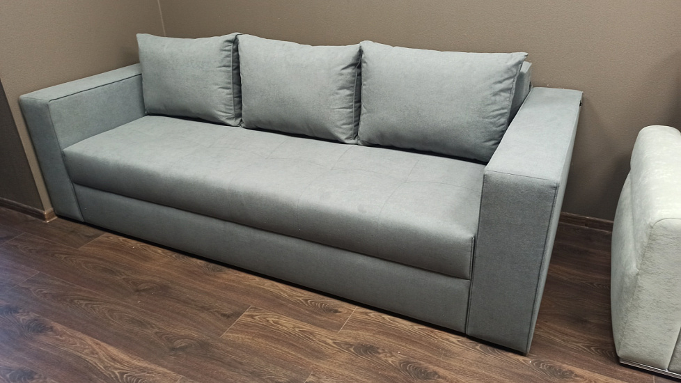 Photo - Sofa Quanty straight with narrow sides