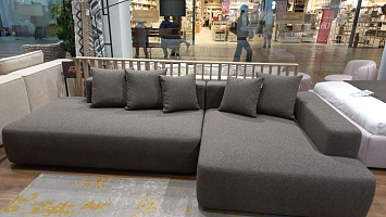 Фото №1 - Диван Фості кутовий